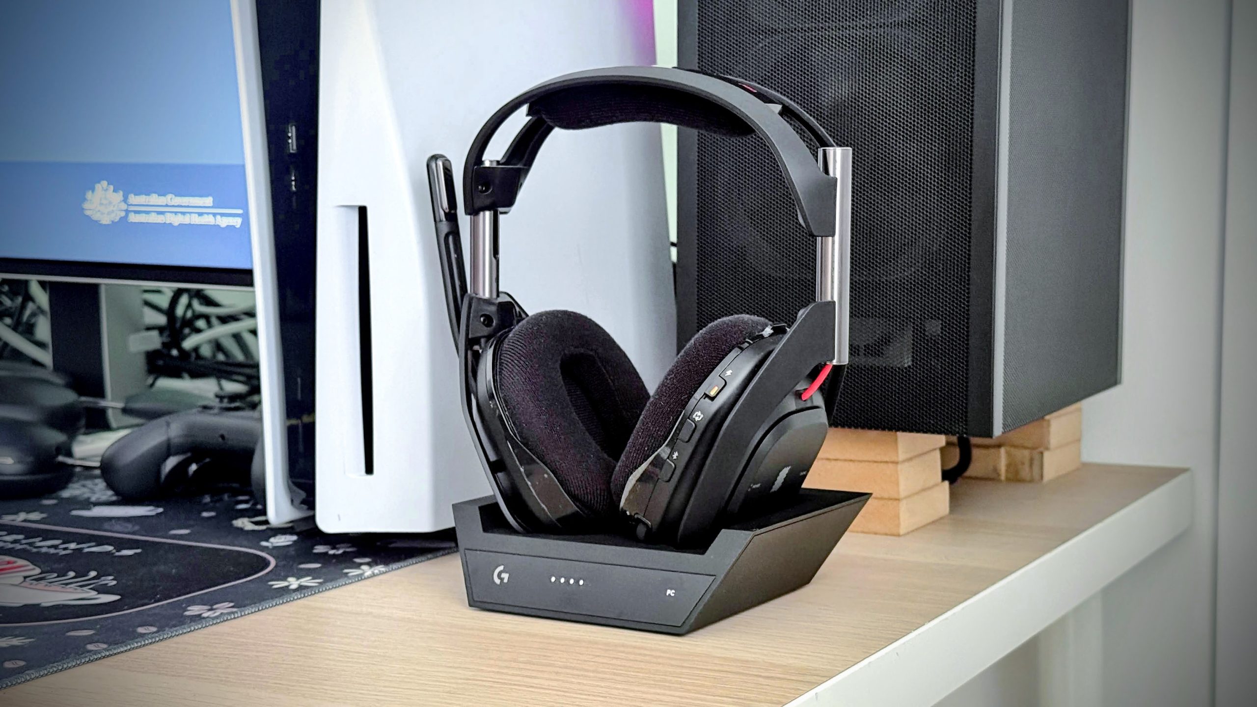 Logitech Astro A50 Gen 5 Lightspeedワイヤレスゲームヘッドセットレビュー：King of the Hill