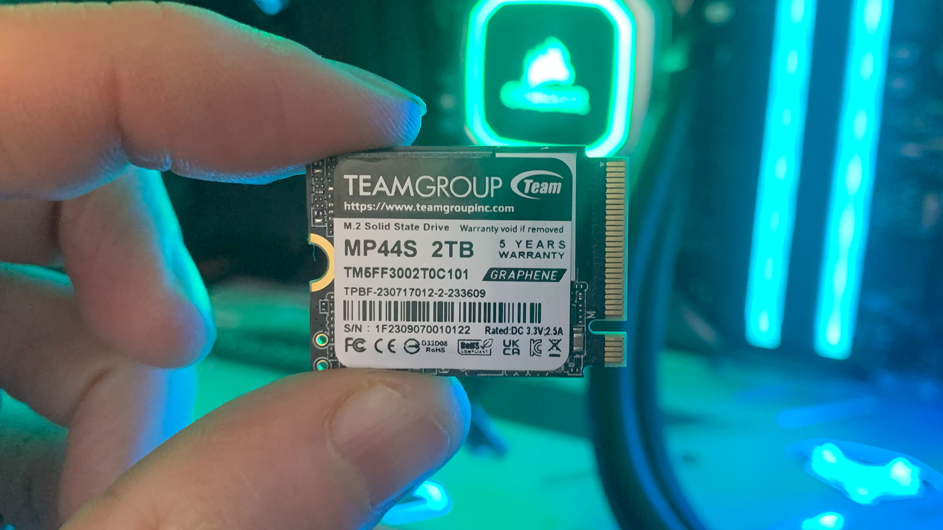 TeamGroup MP44S レビュー: 手頃な価格のまともな Steam Deck SSD